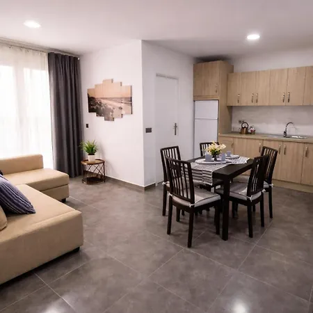 Apartment, Sea View, 2 Bathrooms, Near Siam Park Appartement *