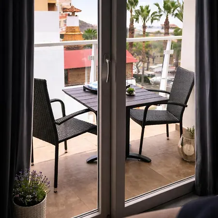 Apartment, Sea View, 2 Bathrooms, Near Siam Park Appartement *