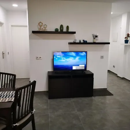 Relax In 5 Posti Letto Vicino Bus Stop 아데제