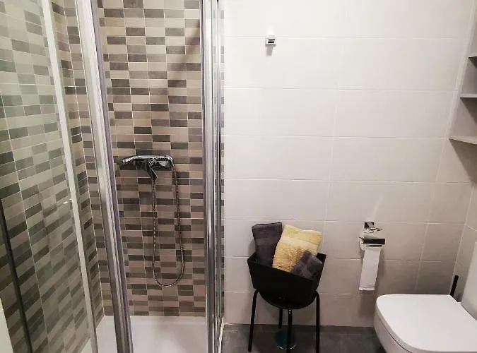 Apartamento Relax In 5 Posti Letto Vicino Bus Stop *